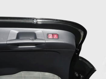 Mercedes-Benz GLA 220 d 4MATIC AMG Night Panorama AHK HUD 360°