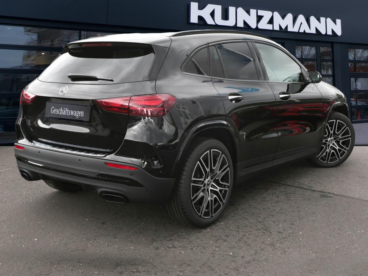 Mercedes-Benz GLA 220 d 4MATIC AMG Night Panorama AHK HUD 360°