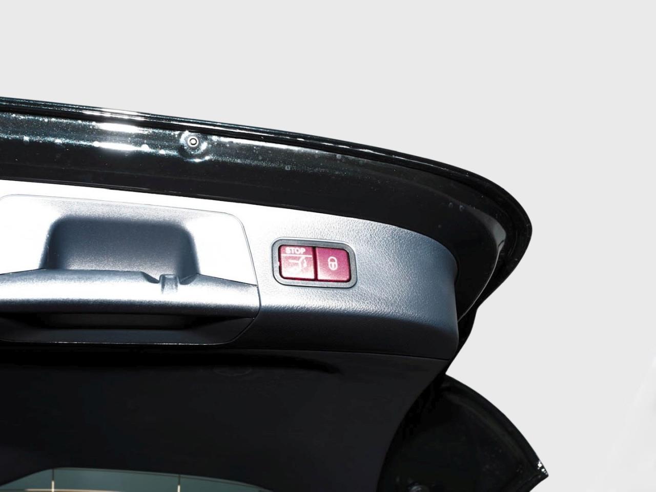 Mercedes-Benz GLA 220 d 4MATIC AMG NIght 360° Panorama HeadUp