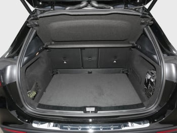 Mercedes-Benz GLA 220 d 4MATIC AMG NIght 360° Panorama HeadUp