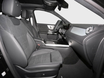 Mercedes-Benz GLA 220 d 4MATIC AMG NIght 360° Panorama HeadUp