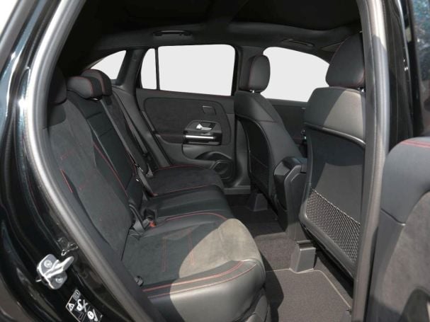 Mercedes-Benz GLA 220 d 4MATIC AMG Panorama Distronic AHK 360°