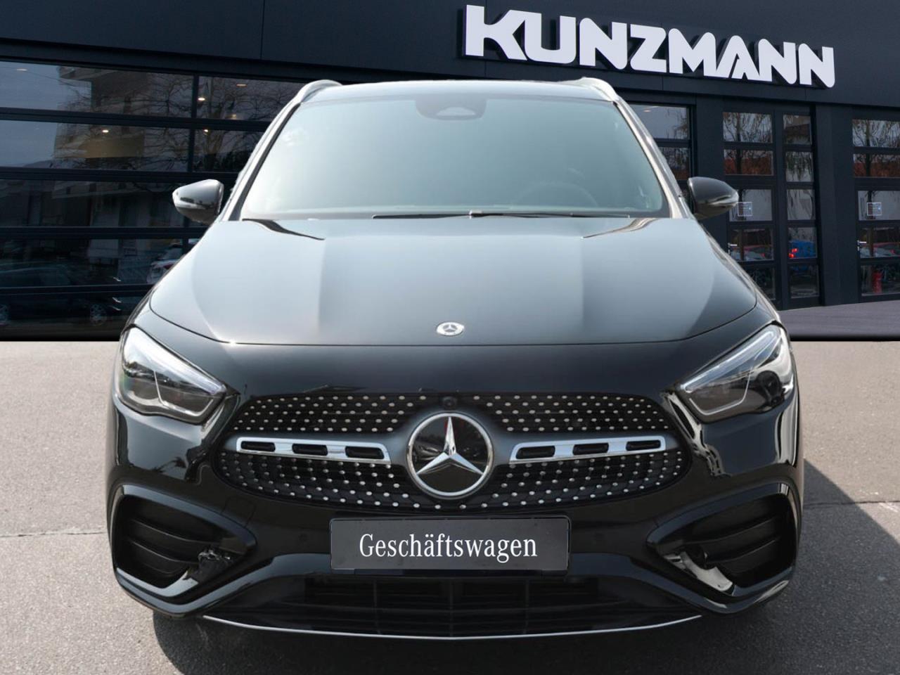 Mercedes-Benz GLA 220 d 4MATIC AMG Panorama Distronic AHK 360°