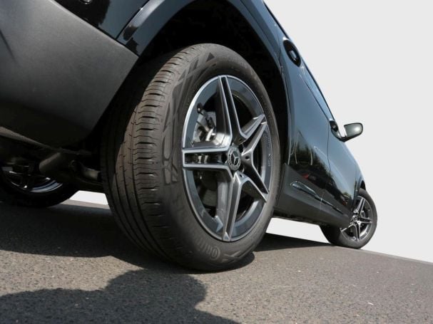 Mercedes-Benz GLA 220 d 4MATIC AMG Panorama Distronic AHK 360°