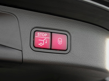 Mercedes-Benz GLA 220 d 4MATIC AMG Night Distronic Panorama