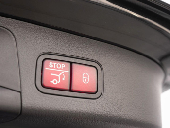 Mercedes-Benz GLA 220 d 4MATIC AMG Night Panorama Distronic