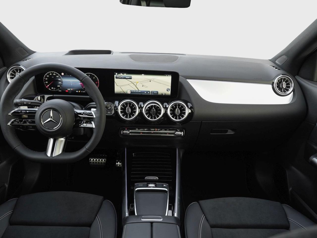 Mercedes-Benz GLA 220 d 4MATIC AMG Night Panorama Distronic