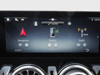 Mercedes-Benz GLA 220 d 4MATIC AMG Night Panorama Distronic