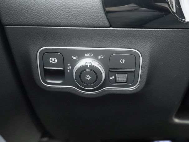 Mercedes-Benz GLA 220 d 4MATIC AMG Night Panorama Distronic