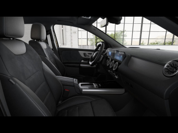 Mercedes-Benz GLA 220 d 4MATIC AMG Night Panorama Distronic