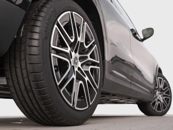 Mercedes-Benz GLA 220 d 4MATIC AMG Night Panorama Distronic