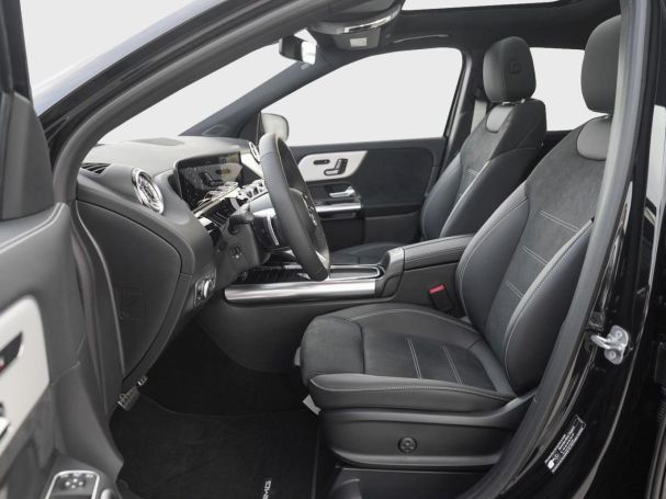 Mercedes-Benz GLA 220 d 4MATIC AMG Night Panorama Distronic