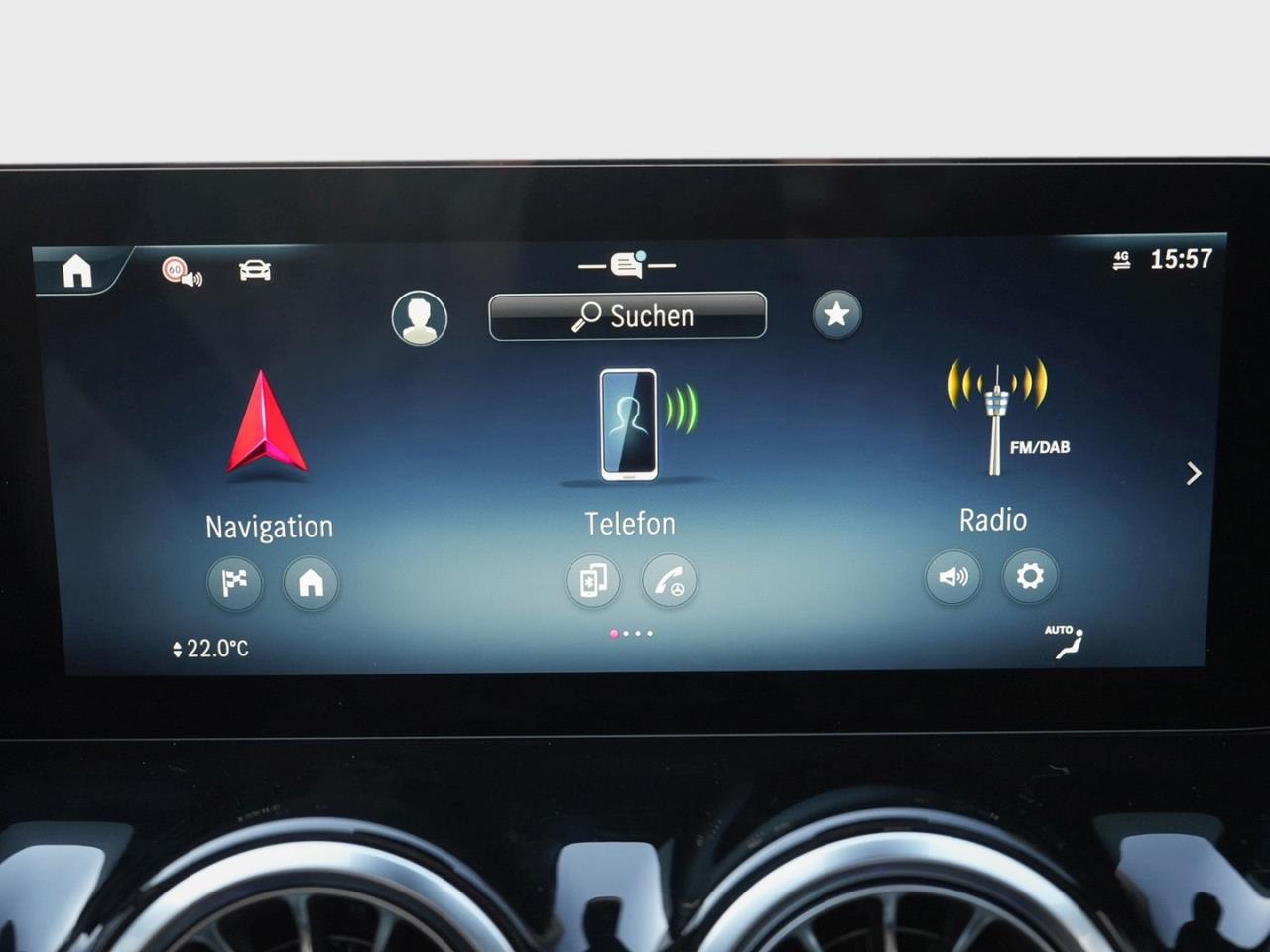 Mercedes-Benz GLA 220 d 4MATIC AMG Night Panorama 360° HUD AHK