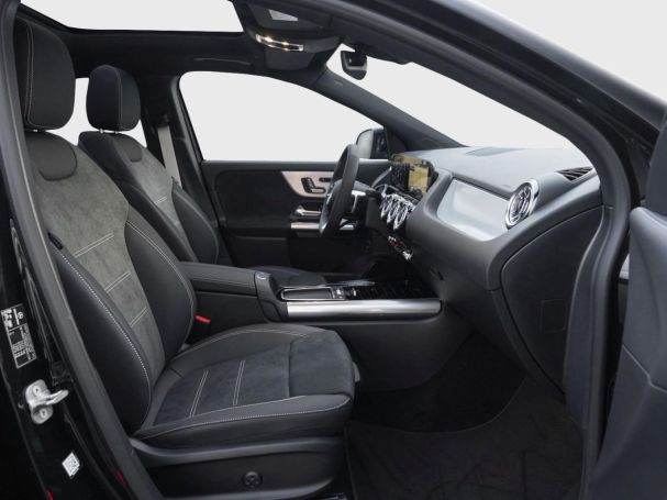 Mercedes-Benz GLA 220 d 4MATIC AMG Night Panorama 360° HUD AHK