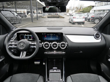 Mercedes-Benz GLA 220 d 4MATIC AMG Night Panorama 360° AHK