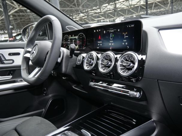 Mercedes-Benz GLA 220 d 4MATIC AMG Night Panorama 360° AHK