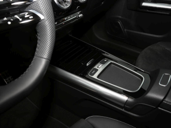 Mercedes-Benz GLA 220 d 4MATIC AMG Night Panorama Kamera AHK