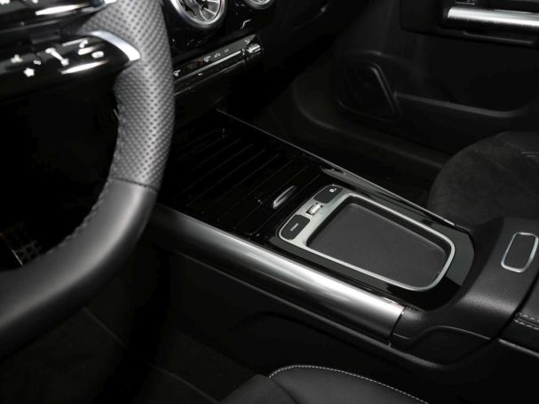 Mercedes-Benz GLA 220 d 4MATIC AMG Night Panorama Kamera AHK