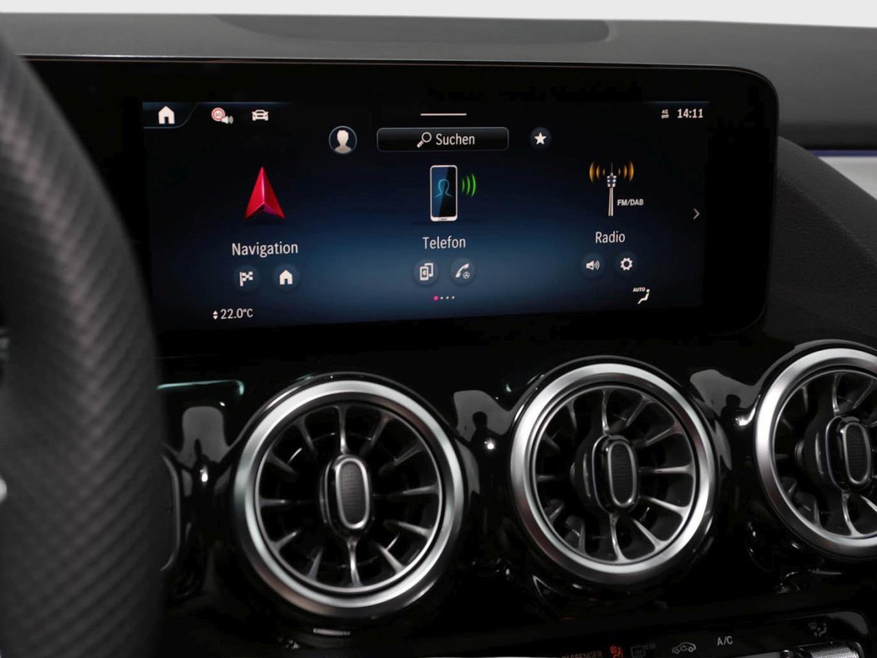 Mercedes-Benz GLA 220 d 4MATIC AMG Night Panorama Kamera AHK