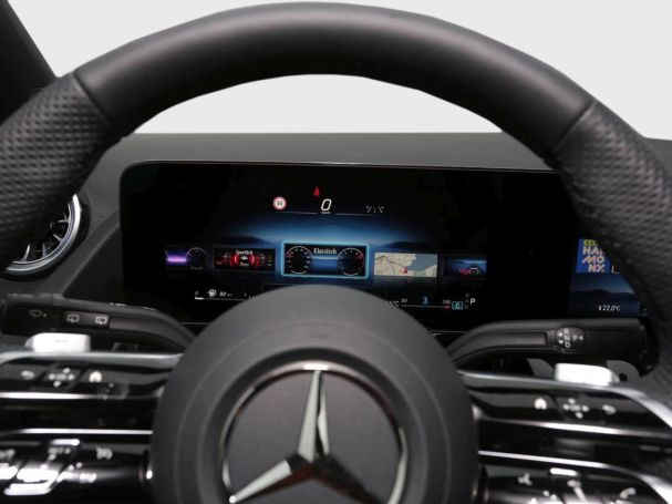 Mercedes-Benz GLA 220 d 4MATIC AMG Night Panorama Kamera AHK