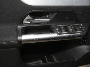 Mercedes-Benz GLA 220 d 4MATIC AMG Night Panorama Kamera AHK