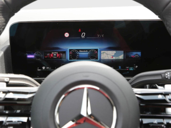 Mercedes-Benz GLA 220 d 4MATIC AMG Night Panorama Kamera AHK