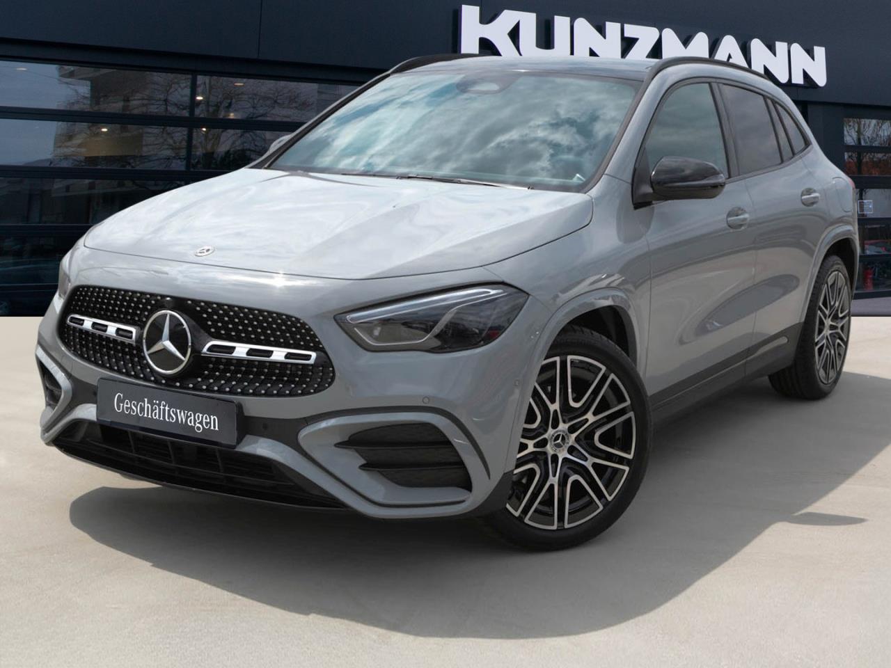 Mercedes-Benz GLA 220 d 4MATIC AMG Night Panorama Kamera AHK