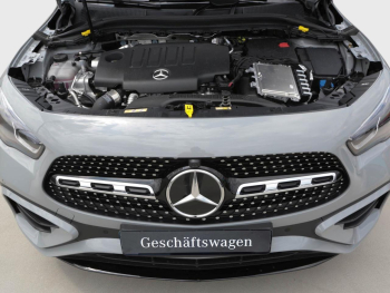 Mercedes-Benz GLA 220 d 4MATIC AMG Night Panorama Kamera AHK