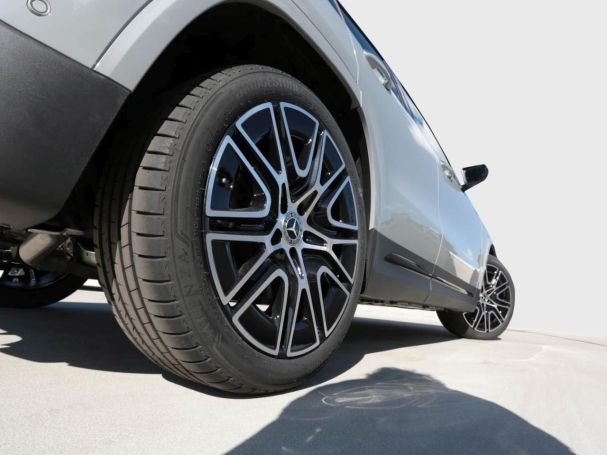 Mercedes-Benz GLA 220 d 4MATIC AMG MBUX Navi Panorama AHK 360° Mercedes-Benz GLA 220 d 4MATIC AMG MBUX Navi Panorama AHK 360°