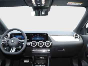Mercedes-Benz GLA 220 d 4MATIC AMG Night Panorama Kamera AHK