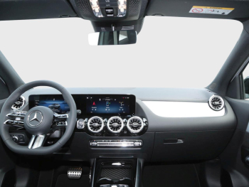 Mercedes-Benz GLA 220 d 4MATIC AMG Night Panorama Kamera AHK