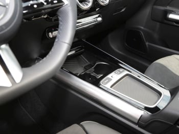 Mercedes-Benz GLA 220 d 4MATIC AMG Night Panorama Kamera AHK