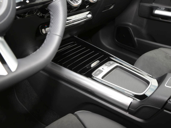 Mercedes-Benz GLA 220 d 4MATIC AMG Night Panorama Kamera AHK