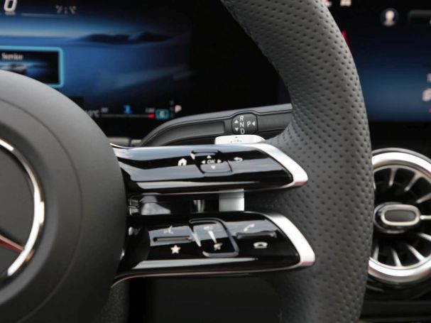 Mercedes-Benz GLA 220 d 4MATIC AMG Night Panorama Kamera AHK