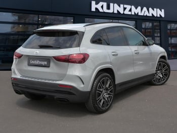 Mercedes-Benz GLA 220 d 4MATIC AMG Night Panorama Kamera AHK