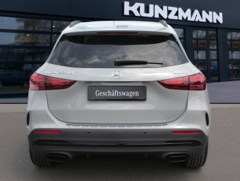 Mercedes-Benz GLA 220 d 4MATIC AMG Night Panorama Kamera AHK