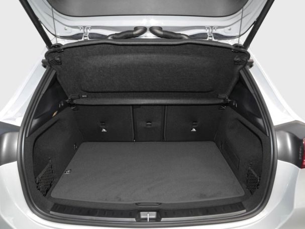 Mercedes-Benz GLA 220 d 4MATIC AMG Night Panorama Kamera AHK