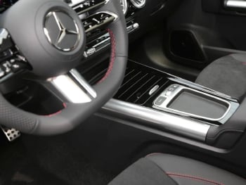 Mercedes-Benz GLA 220 d 4MATIC AMG Panorama Easy-Pack AHK 360°