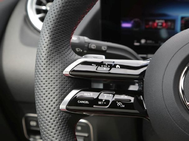Mercedes-Benz GLA 220 d 4MATIC AMG Panorama Easy-Pack AHK 360° Mercedes-Benz GLA 220 d 4MATIC AMG Panorama Easy-Pack AHK 360°