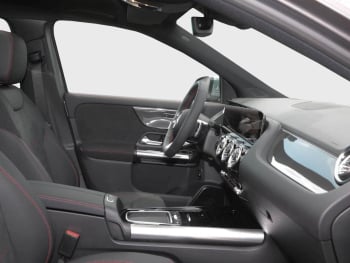 Mercedes-Benz GLA 220 d 4MATIC AMG Panorama Easy-Pack AHK 360°
