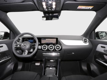 Mercedes-Benz GLA 220 d 4MATIC AMG Night Panorama AHK HUD 360°