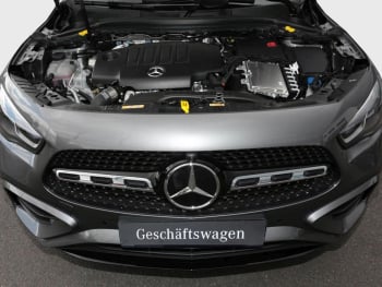 Mercedes-Benz GLA 220 d 4MATIC AMG Night Panorama AHK HUD 360°