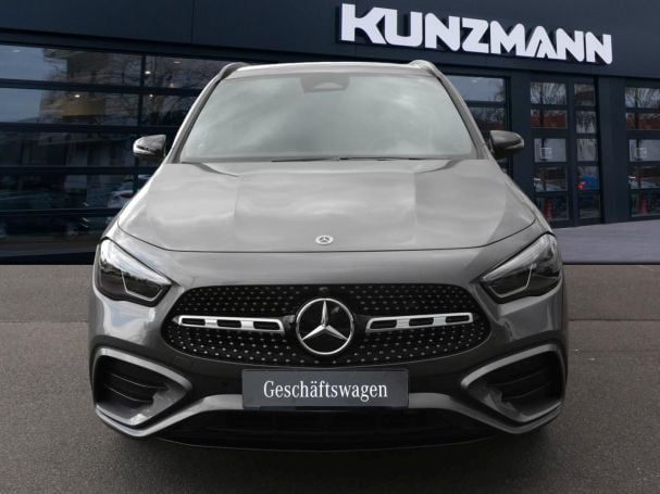 Mercedes-Benz GLA 220 d 4MATIC AMG Night Panorama AHK HUD 360° Mercedes-Benz GLA 220 d 4MATIC AMG Night Panorama AHK HUD 360°