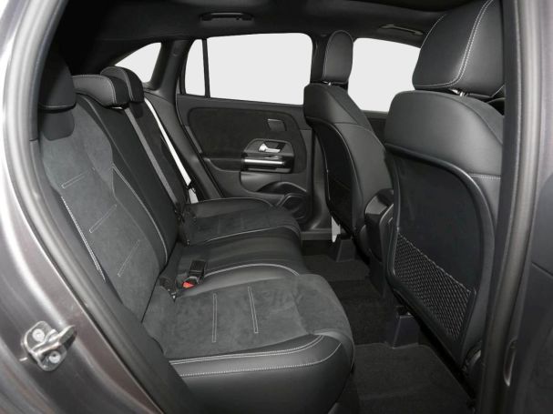 Mercedes-Benz GLA 220 d 4MATIC AMG Night 360° Panorama HeadUp Mercedes-Benz GLA 220 d 4MATIC AMG Night 360° Panorama HeadUp