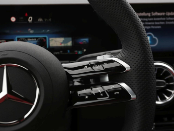 Mercedes-Benz GLA 220 d 4MATIC AMG Night 360° Panorama HeadUp