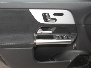 Mercedes-Benz GLA 220 d 4MATIC AMG Night 360° Panorama HeadUp