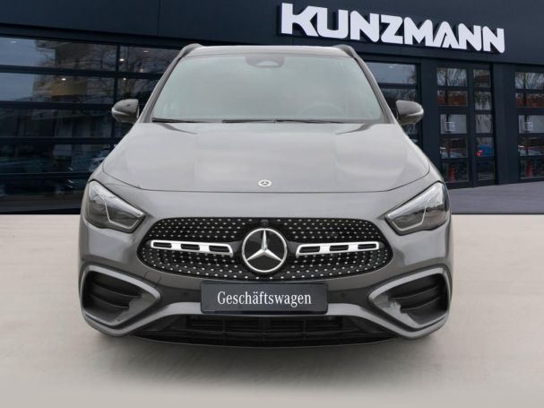 Mercedes-Benz GLA 220 d 4MATIC AMG Night 360° Panorama HeadUp Mercedes-Benz GLA 220 d 4MATIC AMG Night 360° Panorama HeadUp