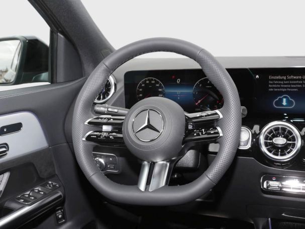 Mercedes-Benz GLA 220 d 4MATIC AMG Night 360° Panorama HeadUp Mercedes-Benz GLA 220 d 4MATIC AMG Night 360° Panorama HeadUp