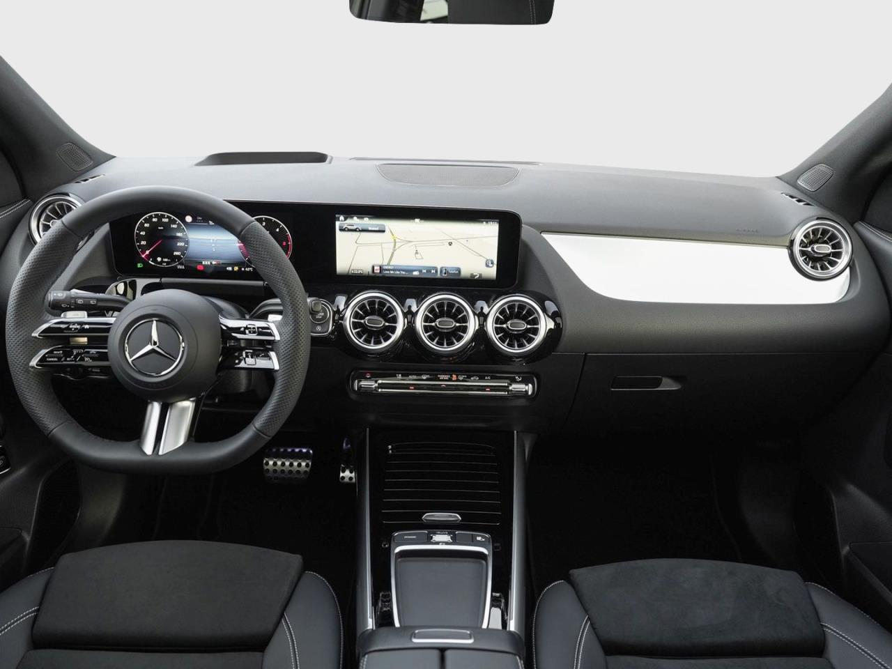 Mercedes-Benz GLA 220 d 4MATIC Night Distronic Navi 360°K AHK