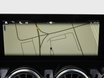 Mercedes-Benz GLA 220 d 4MATIC Night Distronic Navi 360°K AHK